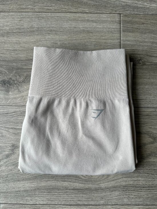 Gymshark Pants - Gymshark Vital Seamless Leggings size Large in beige